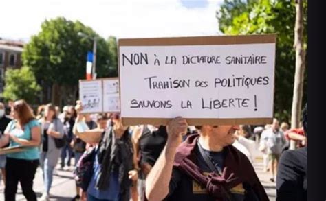 France Manifestations Contre Le Passe Sanitaire