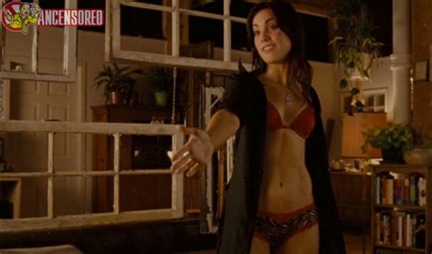 Carly Pope Nue Dans Babe People Fucking