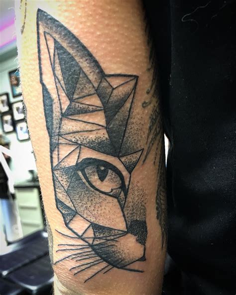 Geo Kitty 🐱 Geometrictattoo Geometriccat Geometrical Tattoo