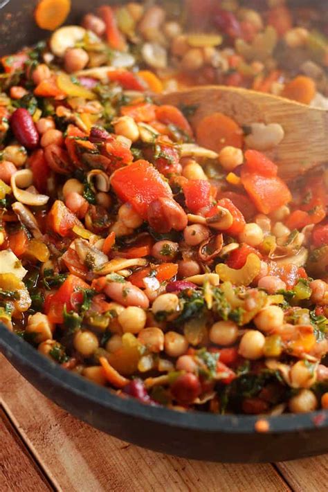 This is one great option on what dessert goes with chili. Easy 1 Hour Vegan Chili » I LOVE VEGAN