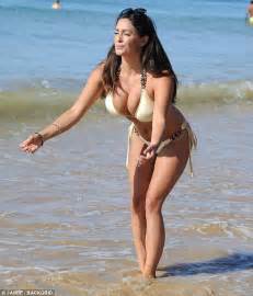 Casey Batchelor Flaunts Her Surgically Reduced Assets Daily Mail Online