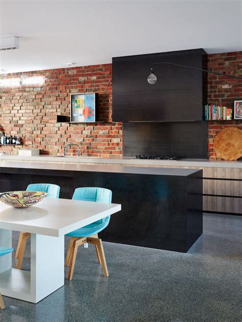 Can You Get Paint Off Brick - How to Remove Paint to Expose an Interior Brick Wall