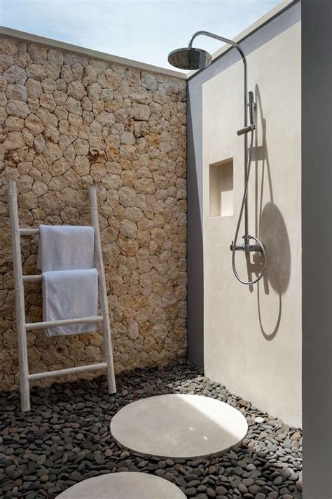 Bali Outdoor Shower Only Stylish Holiday Villas In Bali Affittabali