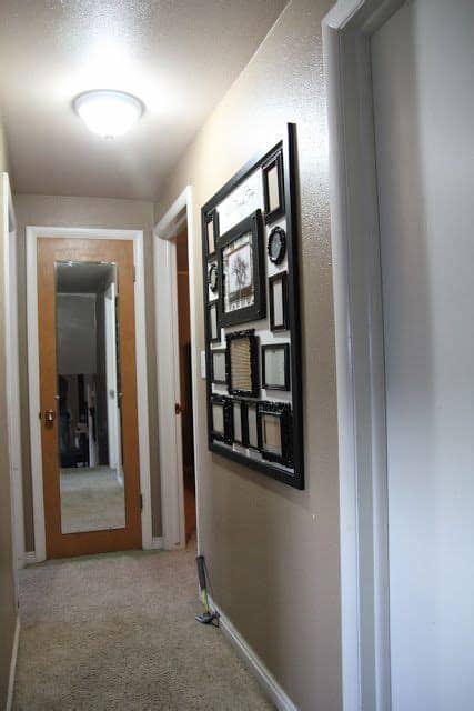 Great hygge ideas and tips to add character to your home. Small hallway Gallery Wall | Narrow hallway decorating ...