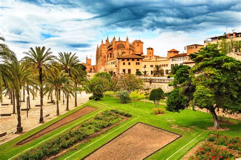 Palma De Mallorca Things To Do - Attractions & Must See | SmarterTravel