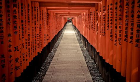 Fushimi Inari Shrine 1000 Torii Gates Tourist In Japan