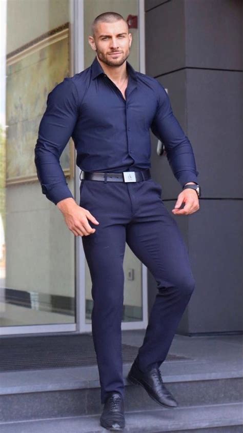 Pin By Double Flash Gordon On Man In Suit Homme En Costume Well Dressed Men Men In Tight