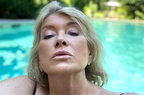 martha stewart says she received 14 proposals after viral thirst trap