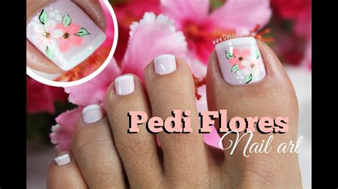 Cute without the stripes #pedicureideas. Diseño de uñas Pies de flores FACIL - Easy flowers Toenail ...