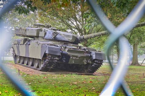 Chieftain Tank Mk1 Behind The Fence At Arborfield Antony Flickr