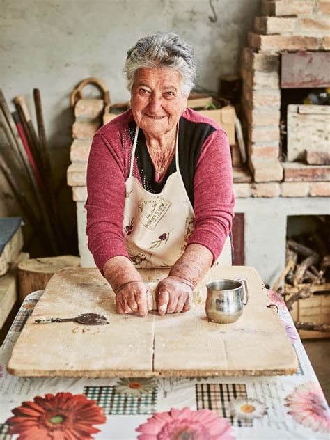 Meet The Pasta Grannies The Italian Nonnas Saving Handmade Pasta One Youtube Video At A Time