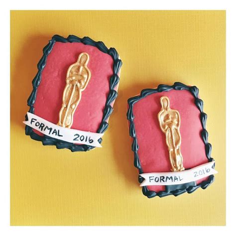 The Academy Award Cookies By 2tarts Cookies Oscarscookies