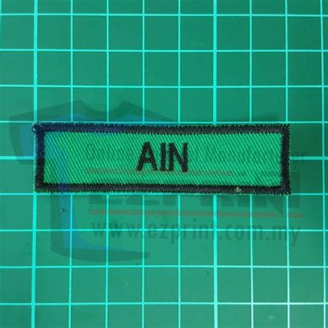 Jual nametag eksklusif, bikin nametag eksklusif,pesan nametag eksklusif,order nametag eksklusif,harga nametag eksklusif,contoh. 1Set 4pcs NameTag (Kain MiloGreen, Benang Hitam) - Ezprint