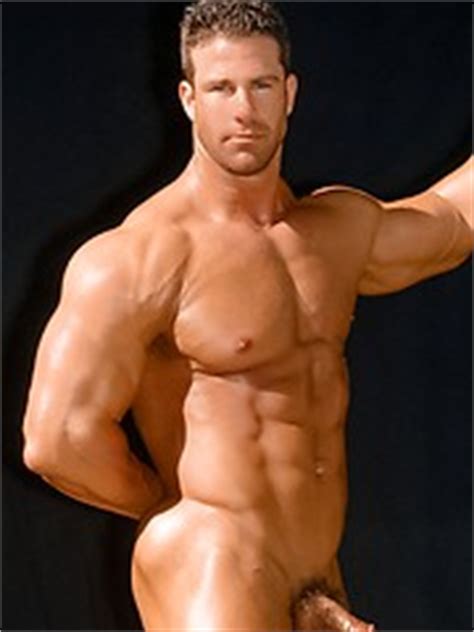 Hot Bodybuilder Pete Kuzak Naked