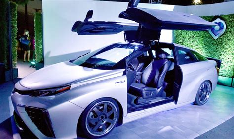 Toyota Unveils Back To The Future Mirai Fuel Cell Car With Flux