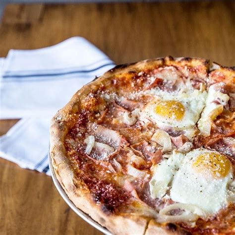 The 9 Best Places to Eat Around Union Square - PureWow | Places to eat