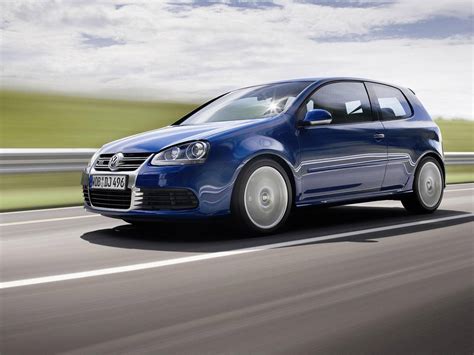 Search & read all of our volkswagen golf reviews by top motoring journalists. 2006 Volkswagen Golf R32 | | SuperCars.net