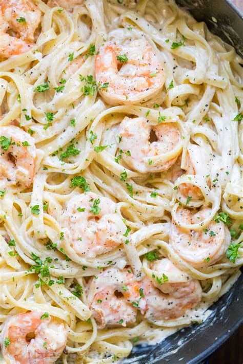 Cook, whisking occasionally, for 3 to 4 minutes or until sauce begins to thicken. Creamy Shrimp Pasta Recipe (VIDEO) - NatashasKitchen.com