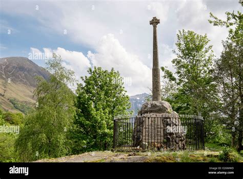 Monument à La Glen Coe Le Massacre Des Macdonald Clan En 1692 Glencoe