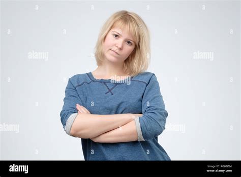Woman Angry Arms Folded Hi Res Stock Photography And Images Alamy