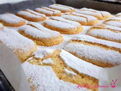 4 uova a temperatura ambiente, 180 g farina 00, 150 g zucchero semolato, la scorza grattugiata di un limone. Savoiardi siciliani all'arancia - Ricette in Armonia