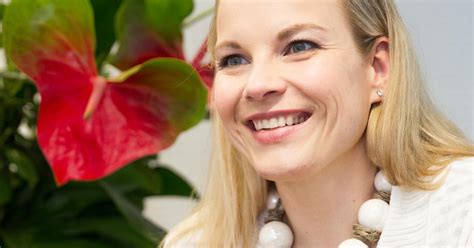 Последние твиты от elīna garanča (@elinagaranca). Elina Garanca: "Schlafmangel? Immer!" | kurier.at