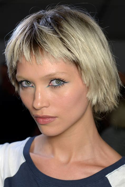 Victoria beckham's edgy thin bob haircut. 2014 Bob Haircut Ideas - Fashion Trend Seeker