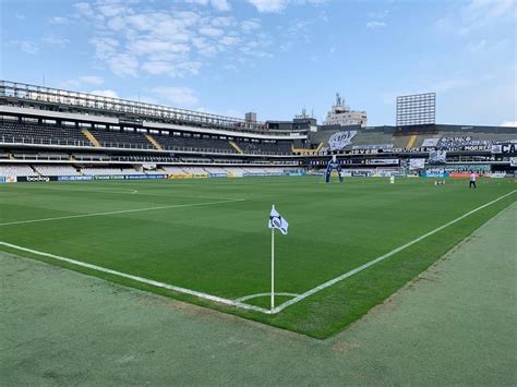 Flamengo has been one of the best teams in brazil this season, they are third on the serie a table, with twelve wins, six draws and five losses from 23 games. Santos x Flamengo: onde assistir ao vivo ao jogo de hoje ...