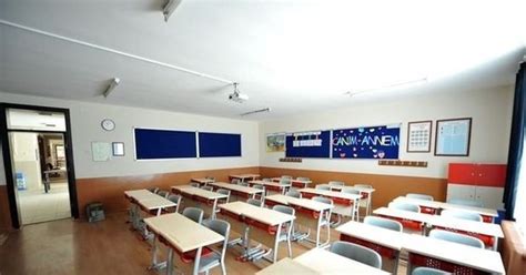 Okulların daha önce duyurulduğu gibi 31 ağustos'ta açılıp açılmayacağına. Son dakika: Okulların açılacağı tarih değişti mi? MEB 2020 ...