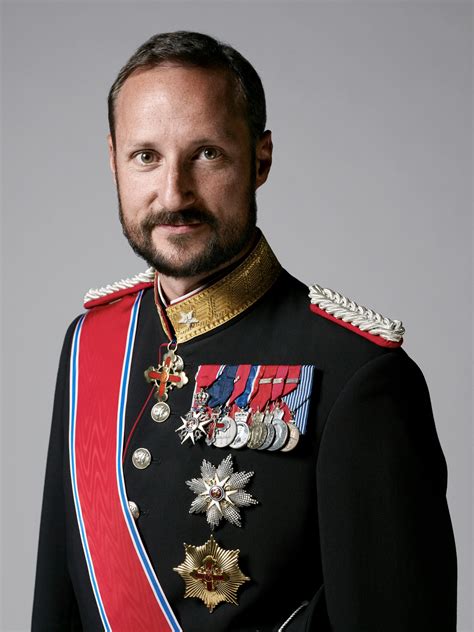 Hot Guy Of The Month August Crown Prince Haakon Kate Middleton Review