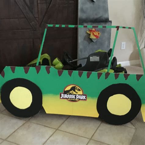 Maybe you would like to learn more about one of these? Cardboard+Paint=A cool Jurassic Park jeep | Jurassic park ...