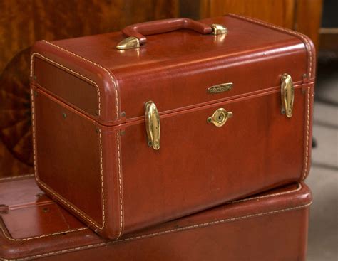 Fine Vintage Samsonite Deco Leather Three Piece Suitcase Luggage Suite