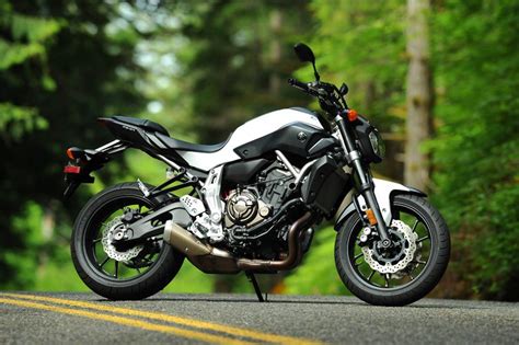 2015 Yamaha Fz 07 First Ride Review Rider Magazine