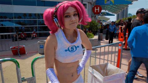 Comic Con Cosplay GIF Find Share On GIPHY