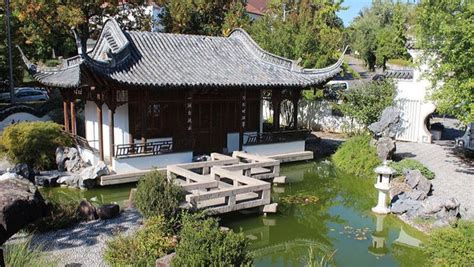 Dazu ein ausblick auf die innenstadt von stuttgart. chinesischer Garten Stuttgart Blog