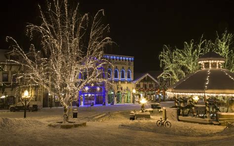 1920x1200 Px Christmas Cities Light Snow Sqaure Trees