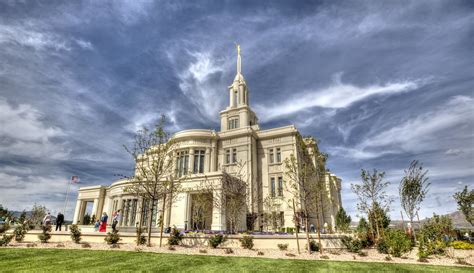 Lds Temple Payson Utah The Payson Utah Temple Is A Temple Flickr