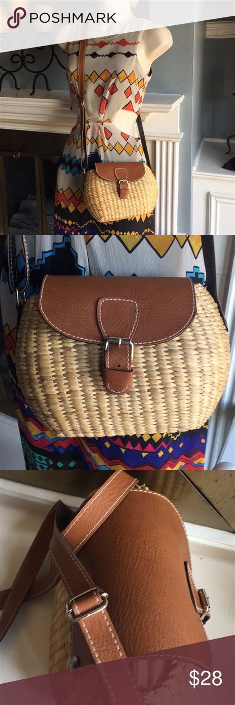 Beach bag, summer handbag main material: Woven seagrass small cross body bag The cutest bag woven ...
