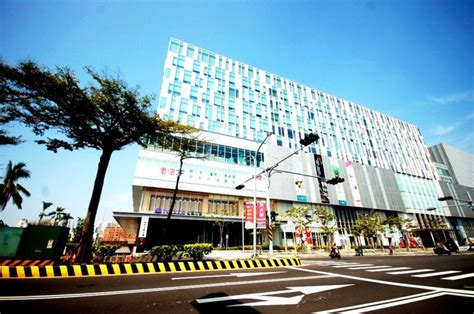 宅男腐女的爱好导航。 地址发布页： lanse.icu 最新地址： ldh. 【台南】南紡購物中心機能完善 透天建案增多 - 地產天下 - 自由電子報