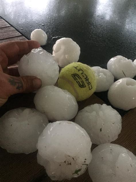 Scary Clouds And Tennis Ball Hailstones Hit South East Queensland
