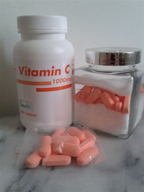 Nutrisi juga berperan penting untuk meringankan peradangan pada kulit. .: Kulit Cantik Dengan Vitamin C Pahang Pharma 1000mg.