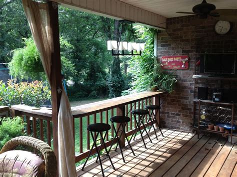 Here is a list of deck railing ideas that will inspire you to make your house look completely different Pin by Elaine Marisch on Home Decor | Outdoor patio bar ...