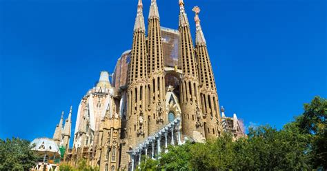 Es podrà accedir a la basílica els caps de setmana (dissabtes i diumenges) i. Sagrada Familia: Visite privée en allemand avec accès à la ...