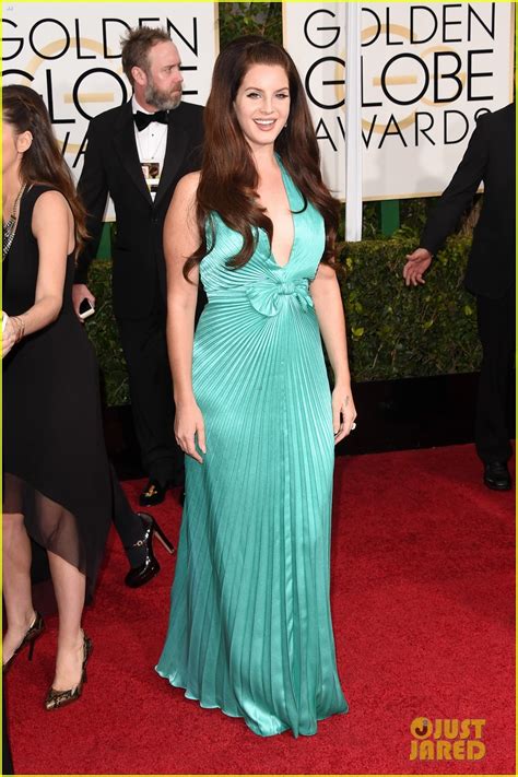 Lana Del Rey Displays Her Big Smile At Golden Globes 2015 Photo 3277774 Lana Del Rey Photos
