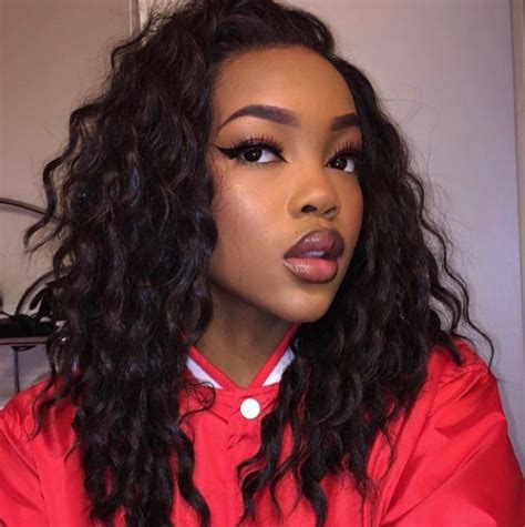 8 Things Curly Haired Girls Know To Be True | CurlyHair.com