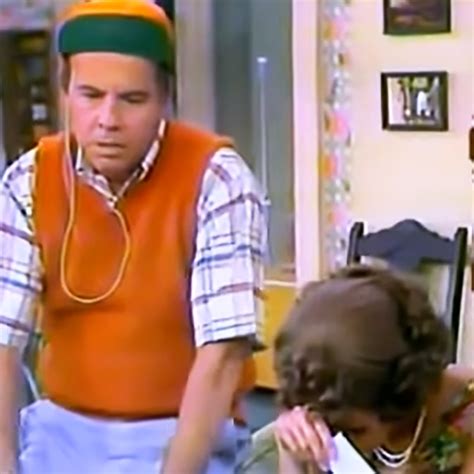 Tim Conway Makes Costars Break Character For 5 Minutes Straight On ‘the