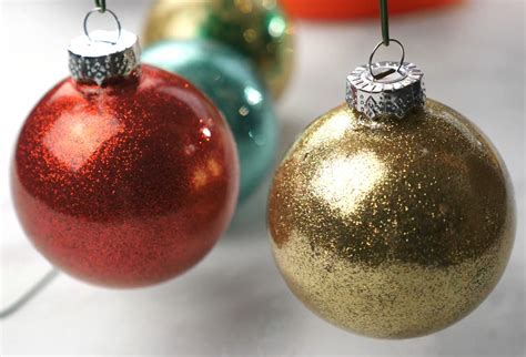 How To Make Glitter Ornaments