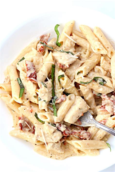 Your favorite dip deconstructed as a pasta? Instant Pot Olive Garden Chicken Pasta - 365 Days of Slow ...