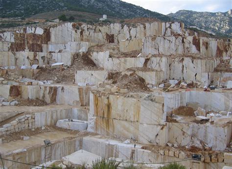 Ficheirolimestone Quarry Near Orosei Wikipédia A Enciclopédia Livre