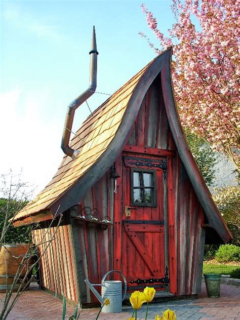Galerie Crooked House Shed Homes Play Houses